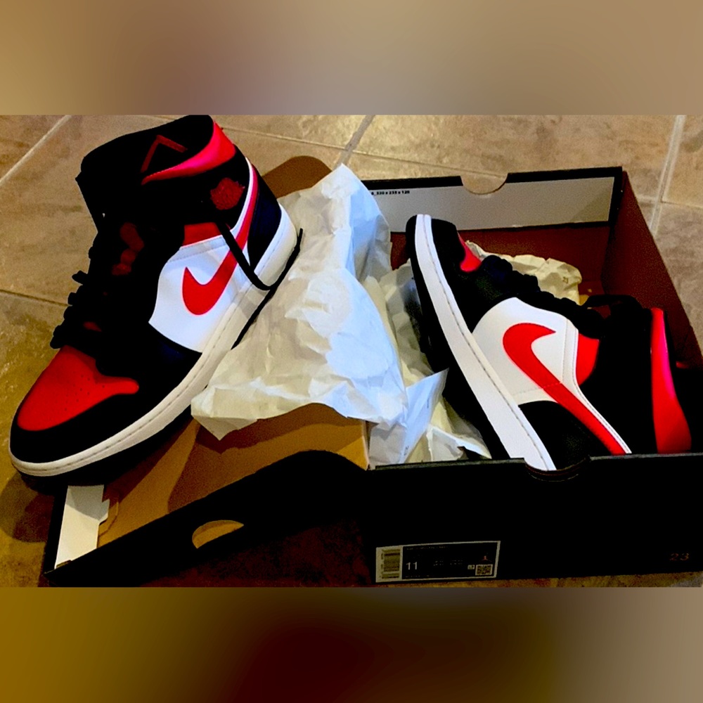 Air Jordan 1 Mid